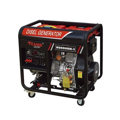 بدء كهربائي 5kw مولدات الديزل 389cc الإزاحة 4 السكتة الدماغية المحرك