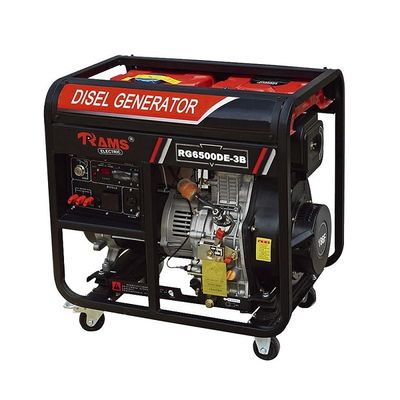 بدء كهربائي 5kw مولدات الديزل 389cc الإزاحة 4 السكتة الدماغية المحرك